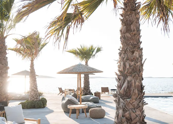 Seesoo Paros Beachfront Luxury Hideaway (Adults Only)