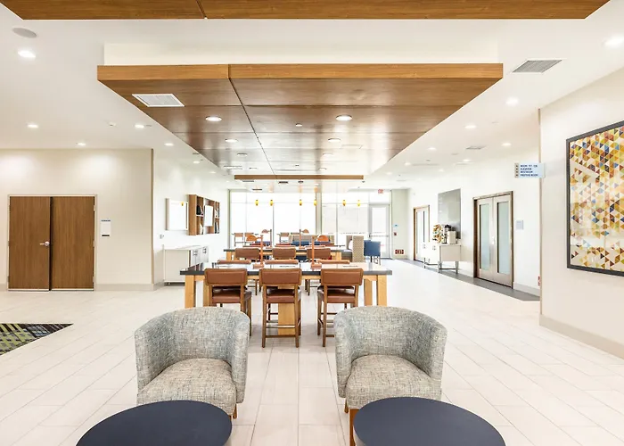 Holiday Inn Express & Suites - San Jose Silicon Valley By Ihg