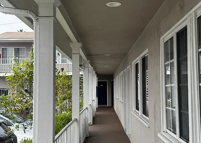 Friendship Motor Inn Los Angeles
