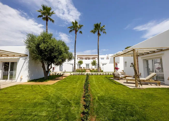 Eques Petit Resort