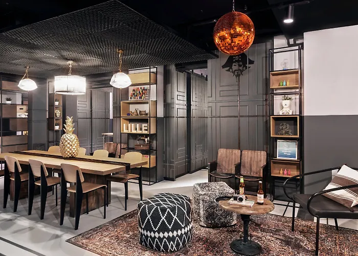 Moxy Lille City