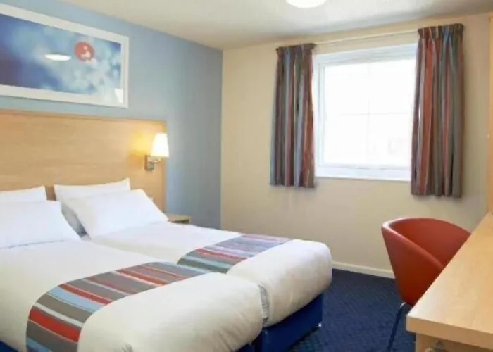 Travelodge Kinross M90