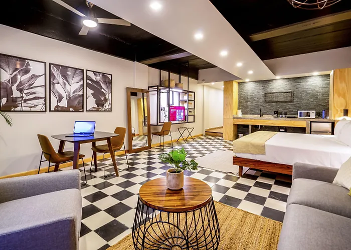 Joint Boutique Hotel