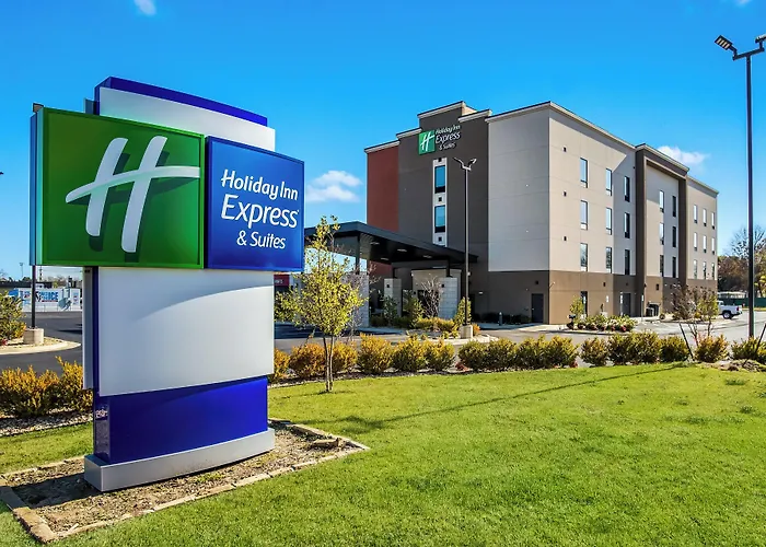 Holiday Inn Express & Suites Tulsa East - Catoosa By Ihg