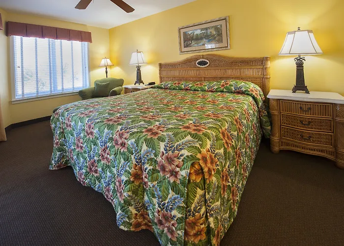 Getaways At Soundside Holiday Beach Resort