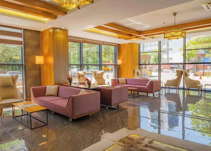 Shimall Hotel