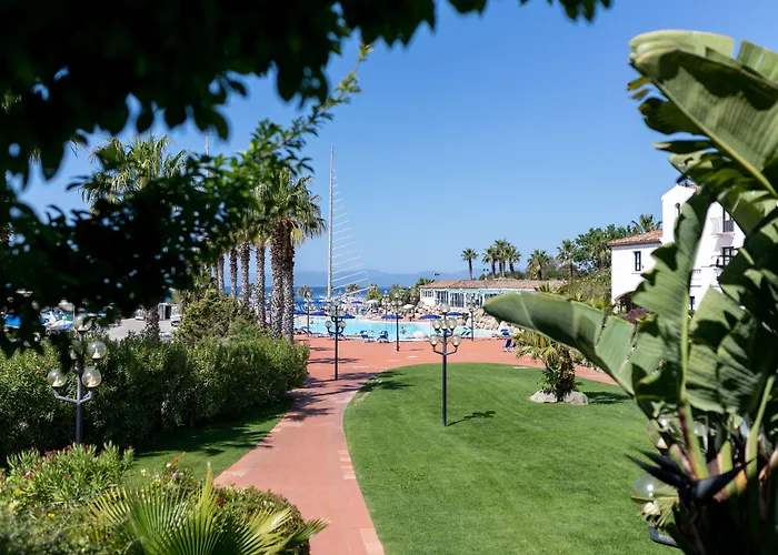 Phi Hotel Sighientu