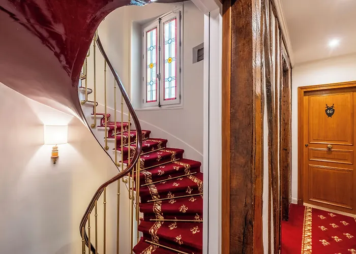 Hotel Du College De France