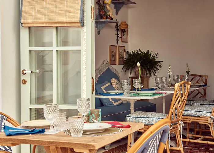 Cristine Bedfor Mahon Boutique Hotel