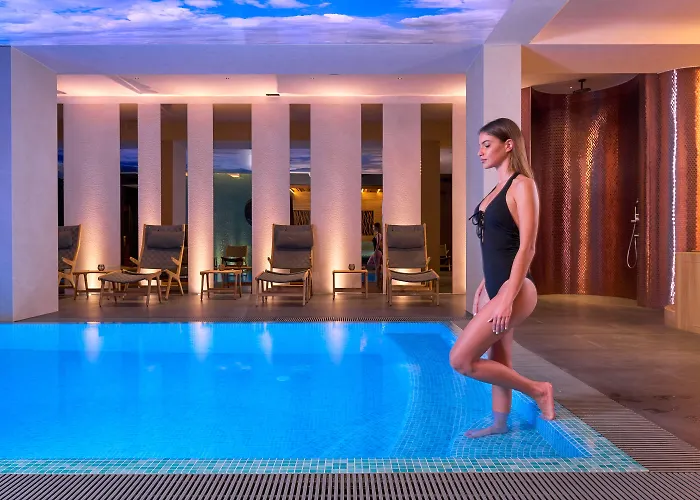 Time Boutique Hotel