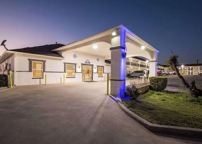 Days Inn By Wyndham Gainesville