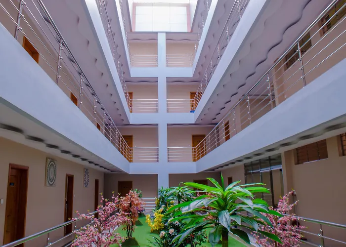 Hotel Platinum