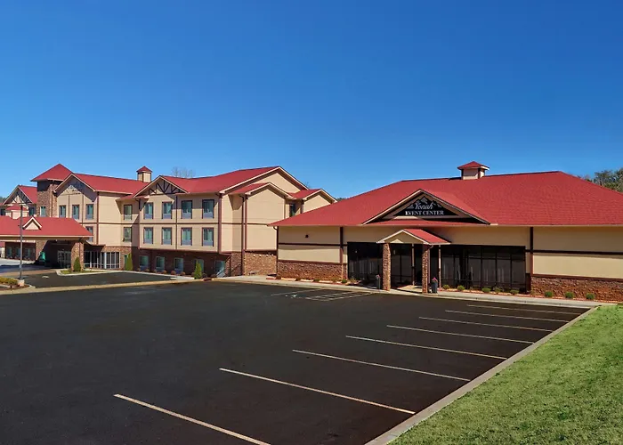 Fairfield Inn & Suites By Marriott Helen