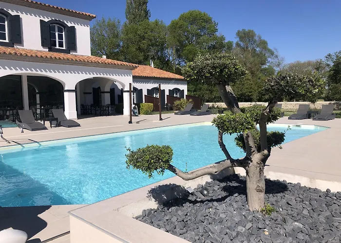 Hotel La Bastide Saint Martin