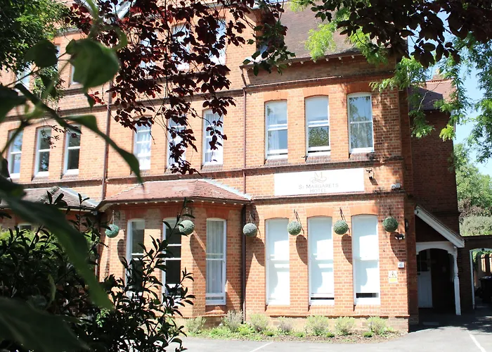 St Margaret'S Hotel