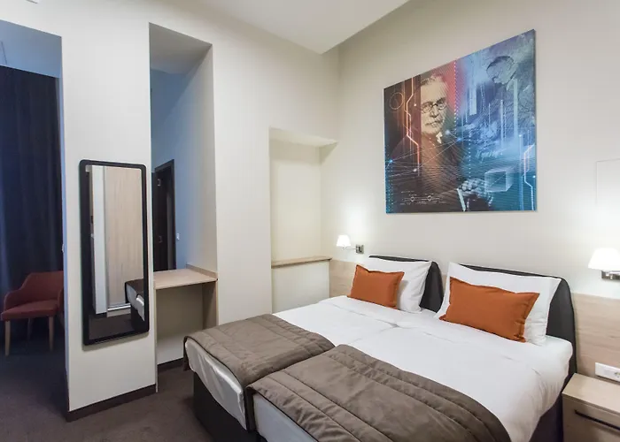 Hotel Grand Hedonist