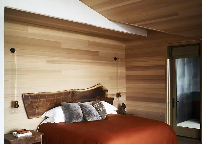 Caldera House