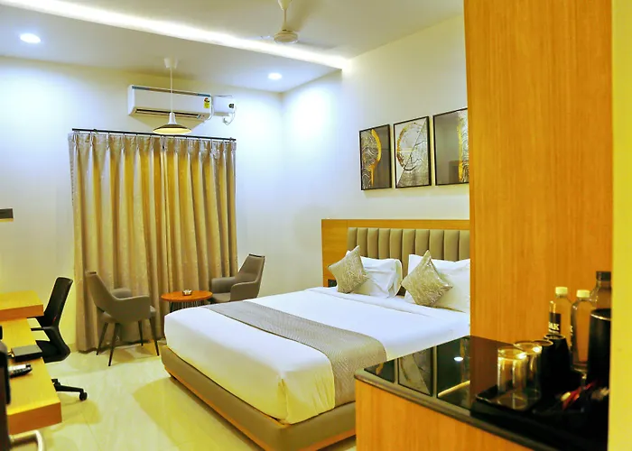 Oak Business Hotel