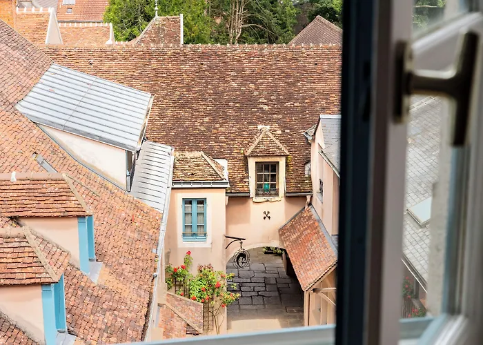Hotel De La Poste A Avallon, Bourgogne
