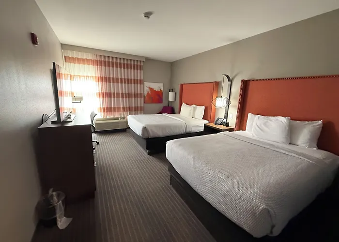 La Quinta By Wyndham Altoona Des Moines