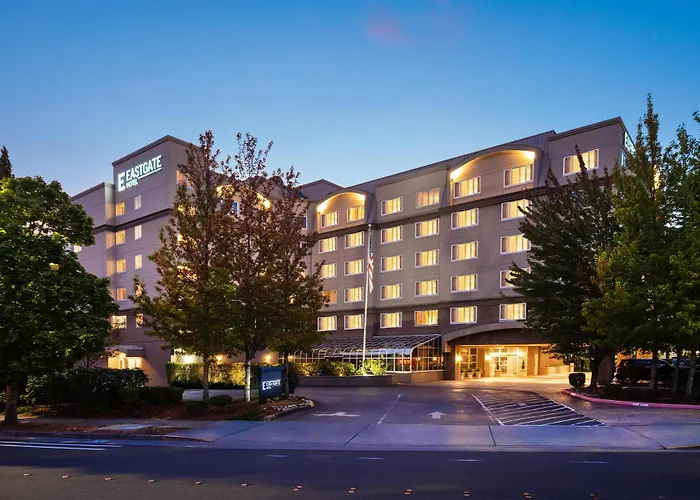 Eastgate Hotel - BW Signature Collection