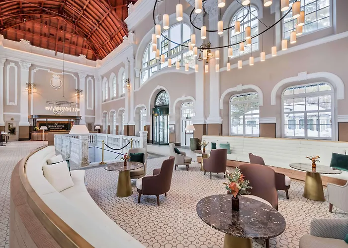 Canfranc Estacion, A Royal Hideaway Hotel - Gran Lujo