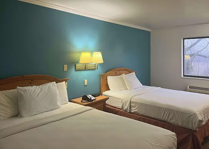 Motel 6 Portland, In