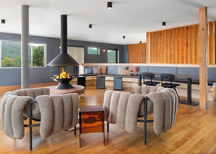 Rhode'S Motor Lodge