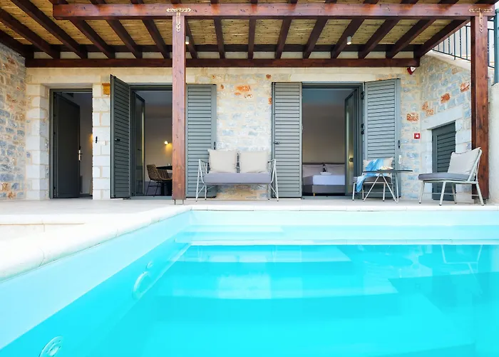 Margo Beach Hotel