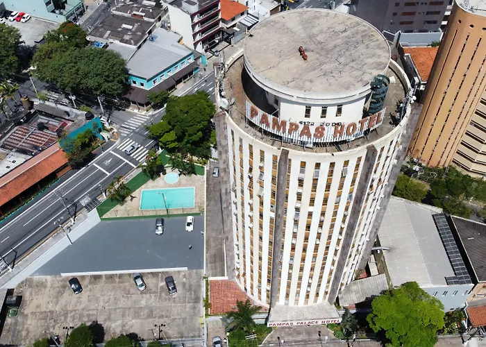 Pampas Palace Hotel