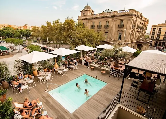 Hotel Oasis