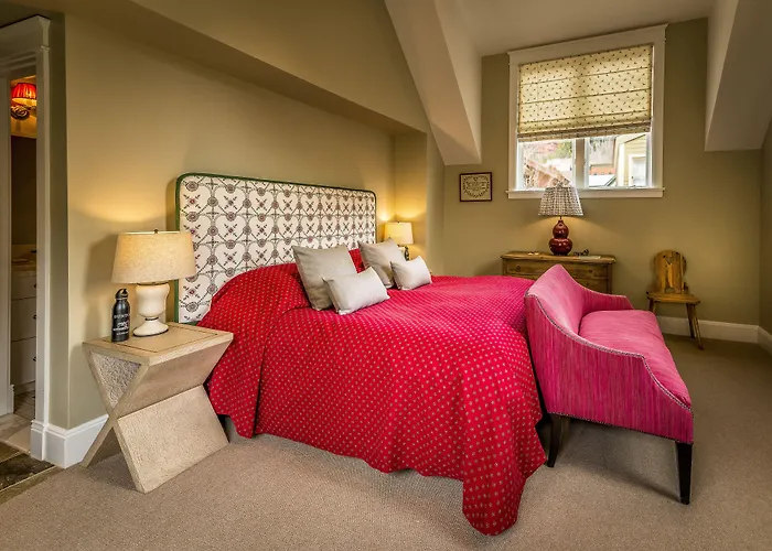 Dunton Town House Hotel