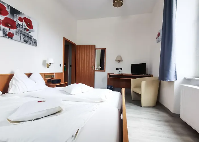 Hotel Kitzinger Hof An Der B8