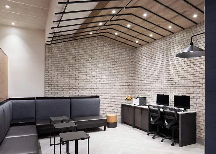 Springhill Suites By Marriott New York Manhattan/Times Square South