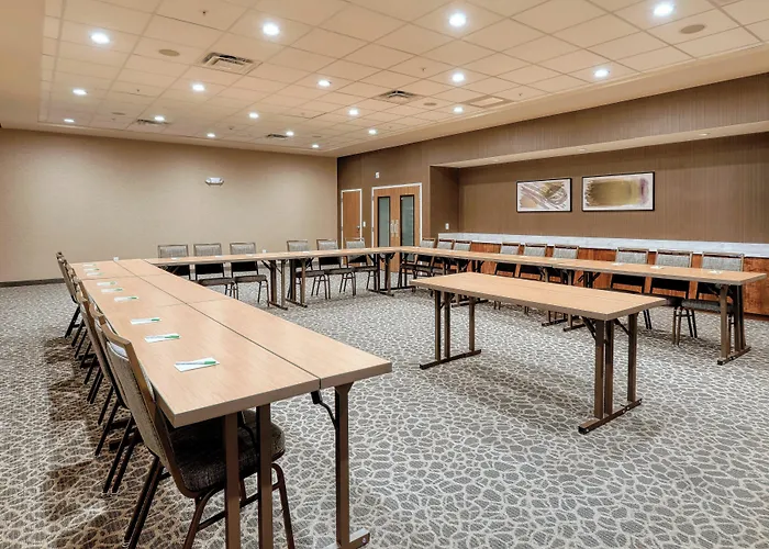 Courtyard By Marriott Southington