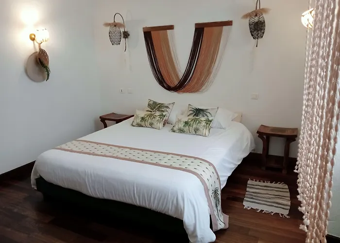 Hotel L'Astrolabe Oloron-Sainte-Marie