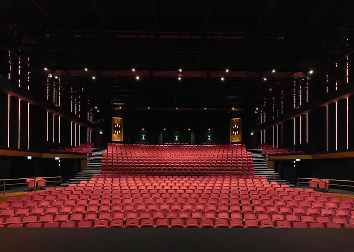 Van Der Valk Theaterhotel De Oranjerie