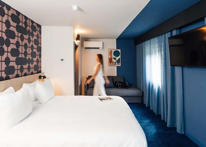 Ibis Styles Charleroi Airport Aero 44