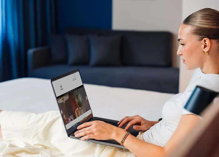 Ibis Styles Charleroi Airport Aero 44
