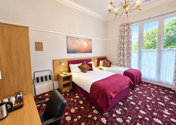 Edgerton Hotel - Ample Free Parking - 24 Hour Reception