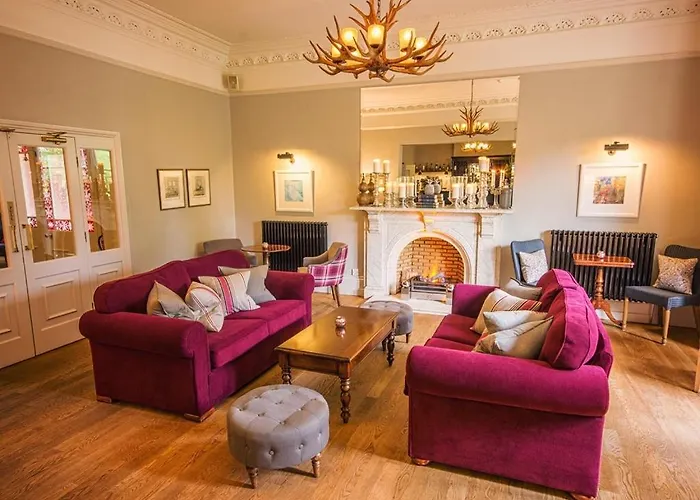 Eslington Manor
