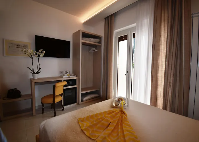 Melody Sorrento Suites