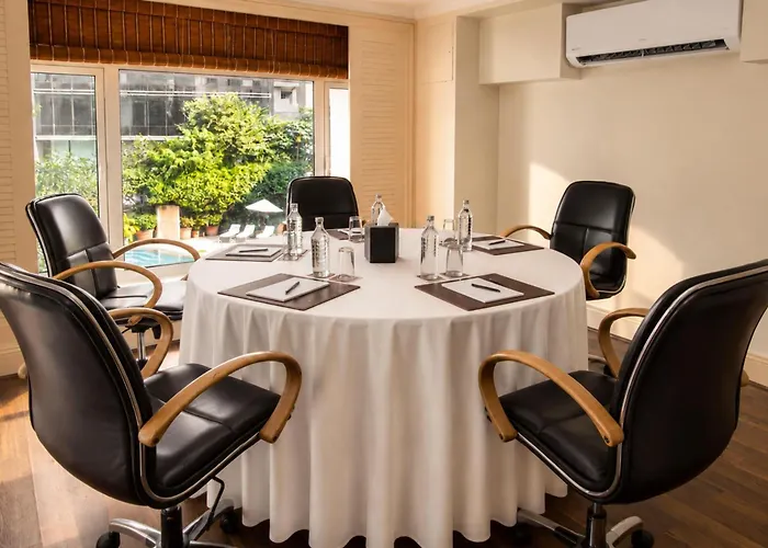 Hilton Mumbai International Airport Hotel