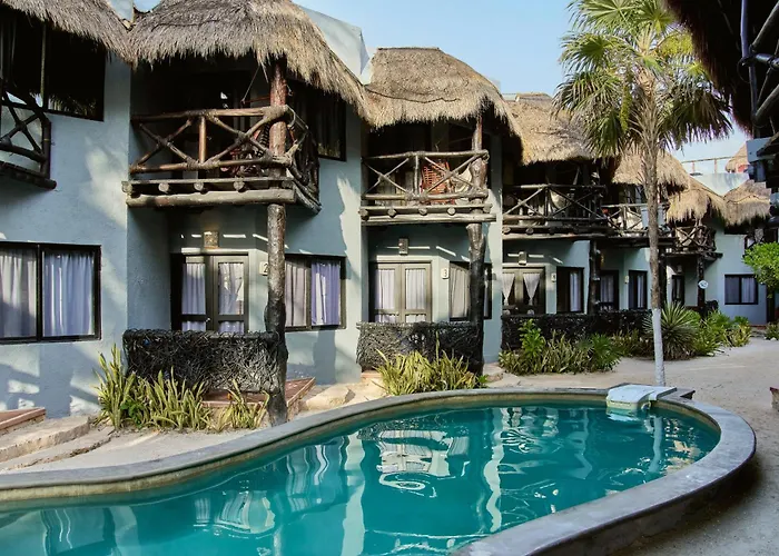 Holbox Dream Beachfront Hotel