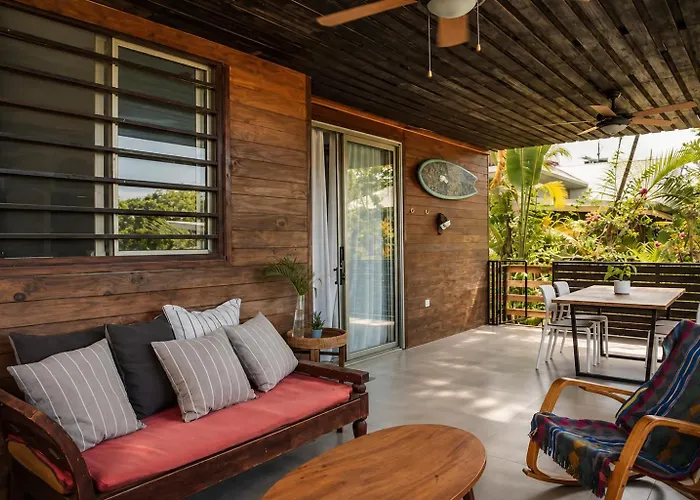 Nautilus Surf & Yoga Villas Santa Teresa