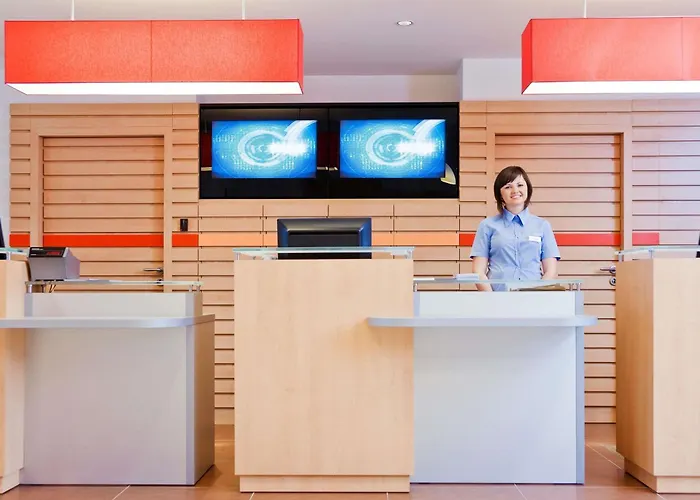 Hotel Ibis Warszawa West Station