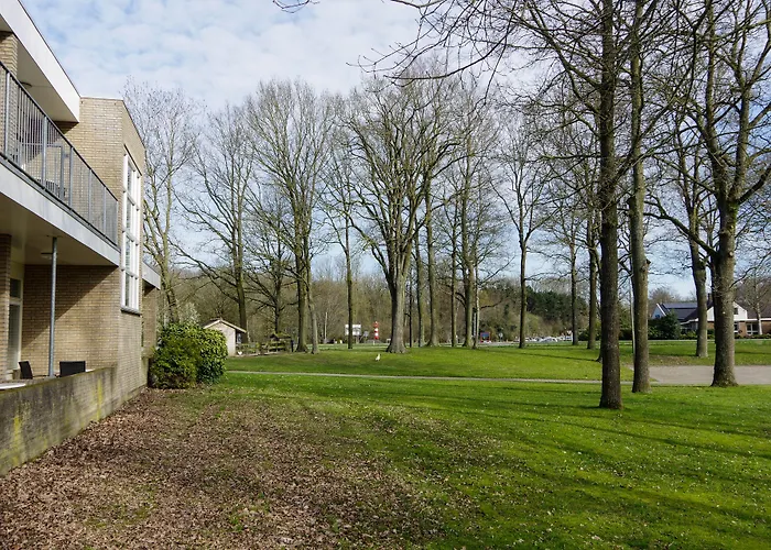 Hotel And Restaurant Van Saaze - Free Parking