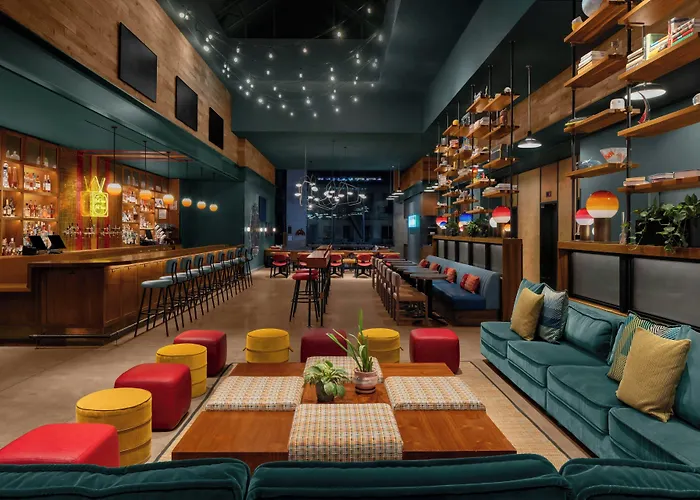 Moxy Nyc Downtown