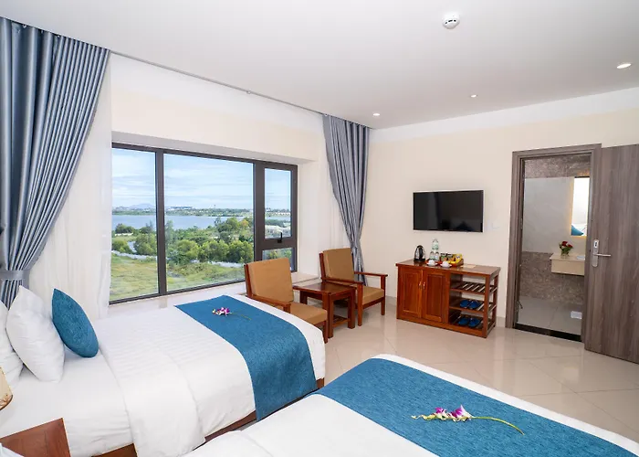 Navy Hotel Cam Ranh