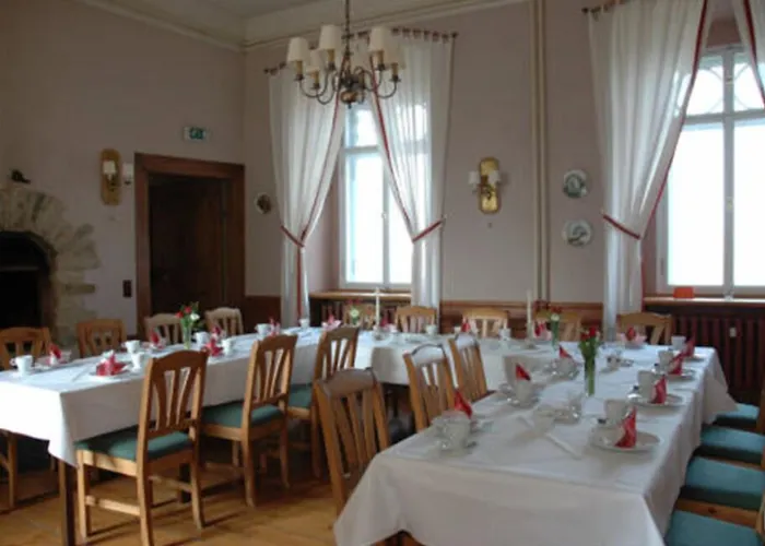 Schloss Herberge Hohenerxleben